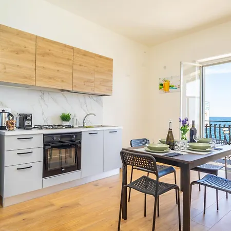 Il Fronte Mare Di Naxos Luxury Giardini Naxos