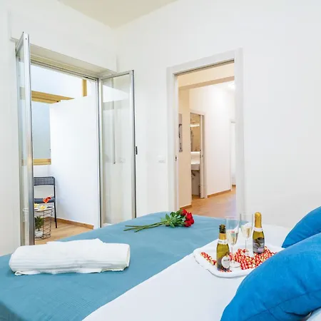 Il Fronte Mare Di Naxos Luxury Apartment