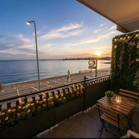 Il Fronte Mare Di Naxos Sunrise 아파트 지아르디니낙소스