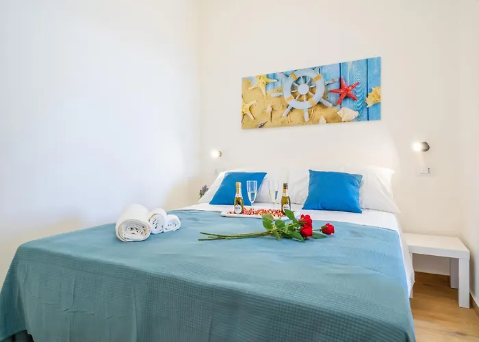 아파트 Il Fronte Mare Di Naxos Luxury 지아르디니낙소스